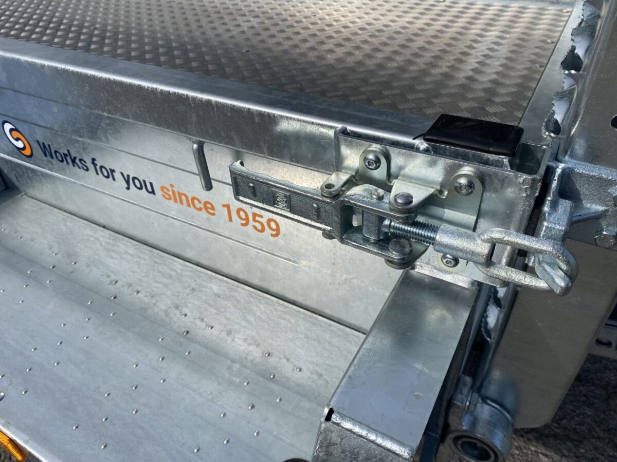 Saris MG 406x184 3500kg FORCE-5854
