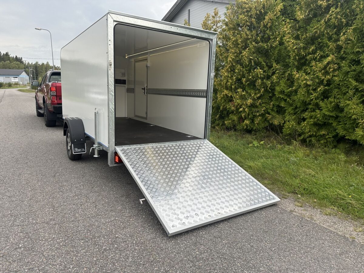 Alberni 350 Umpivaunu -10484