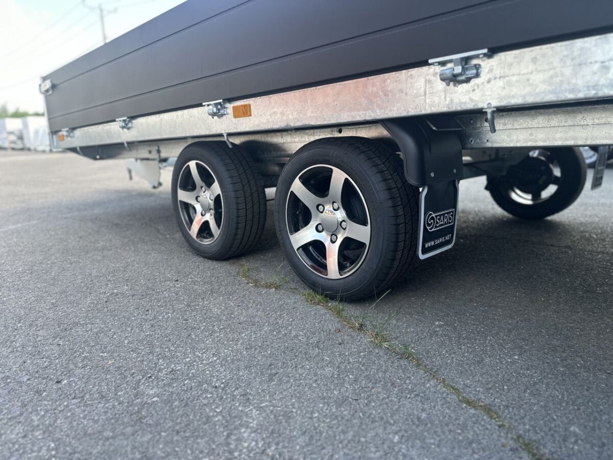 Saris PL 406x204 2700kg-10296