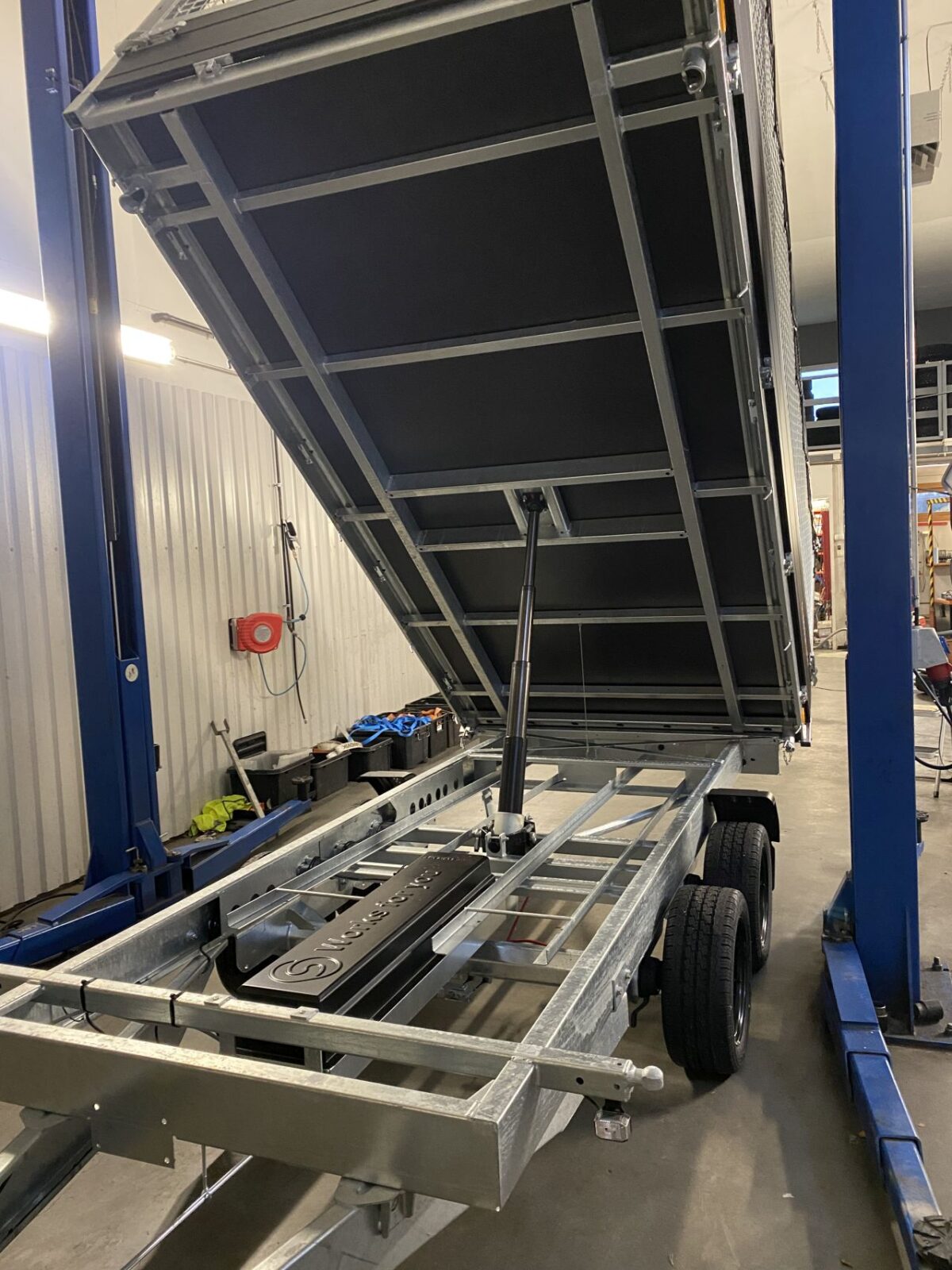 SARIS K3 356x184 3500 kg Sähkö-3903