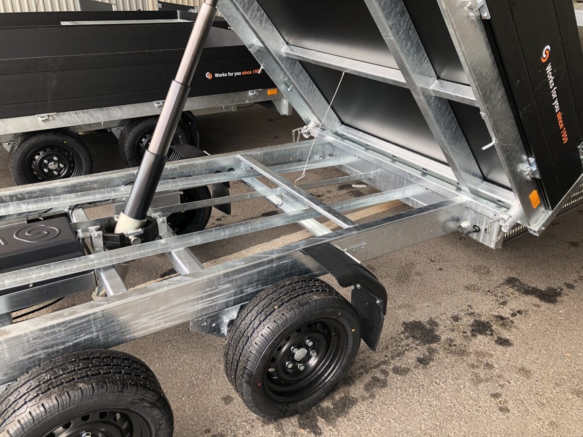 Saris K3 306x184 3500 kg sähkö-2306