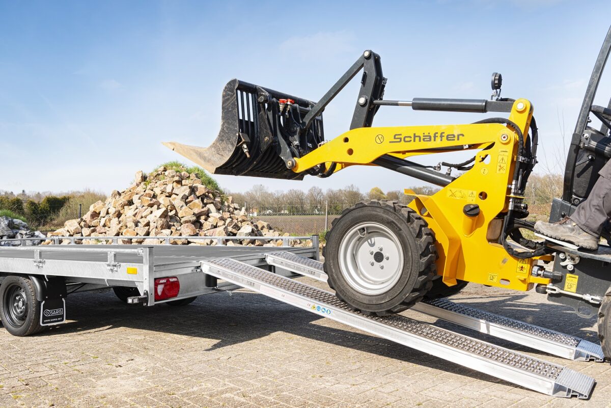 Alumiiniset Rampit integroidut 2800 kg -696
