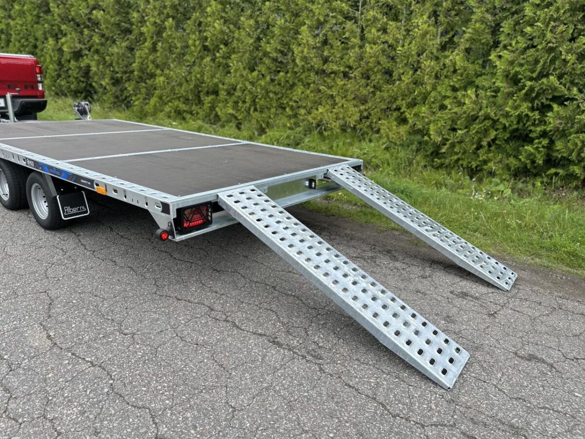 Alberni 400x210 2700 kg Kippaava lavetti-6186