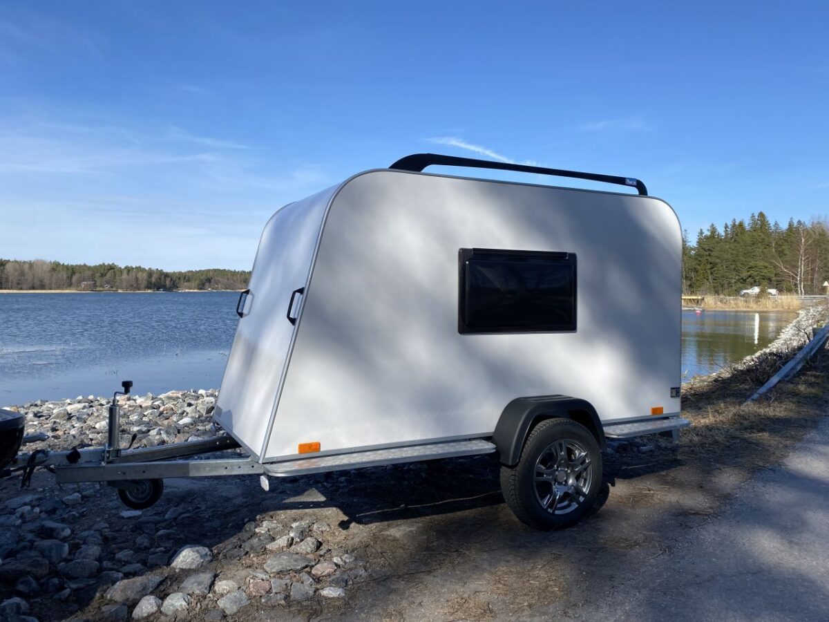 Alberni mini Caravan-0