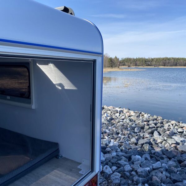 Alberni mini Caravan-5611