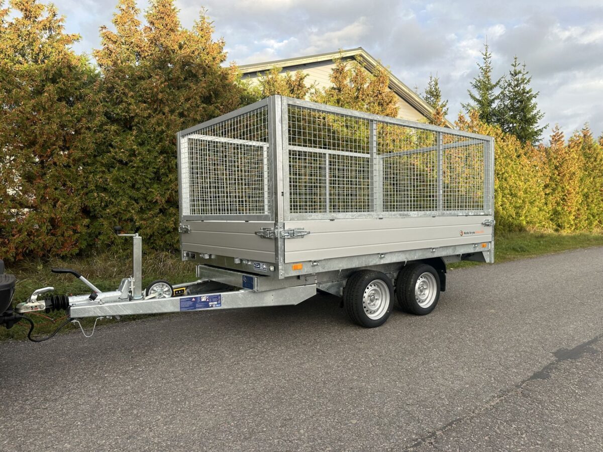 Saris K1 306x170 2700 kg 6,3m3-10748