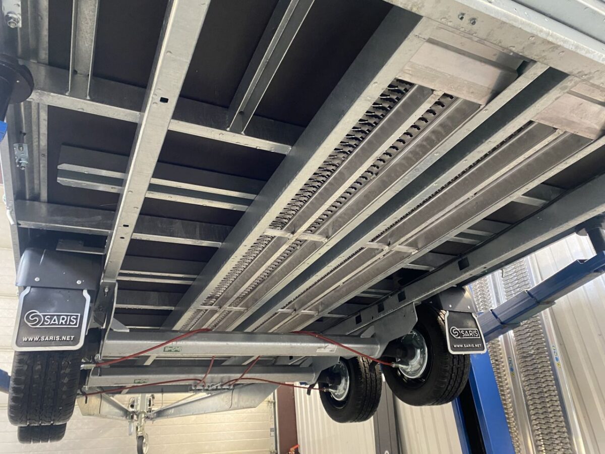 Saris TP 406x204 3500kg HD Edition-5191