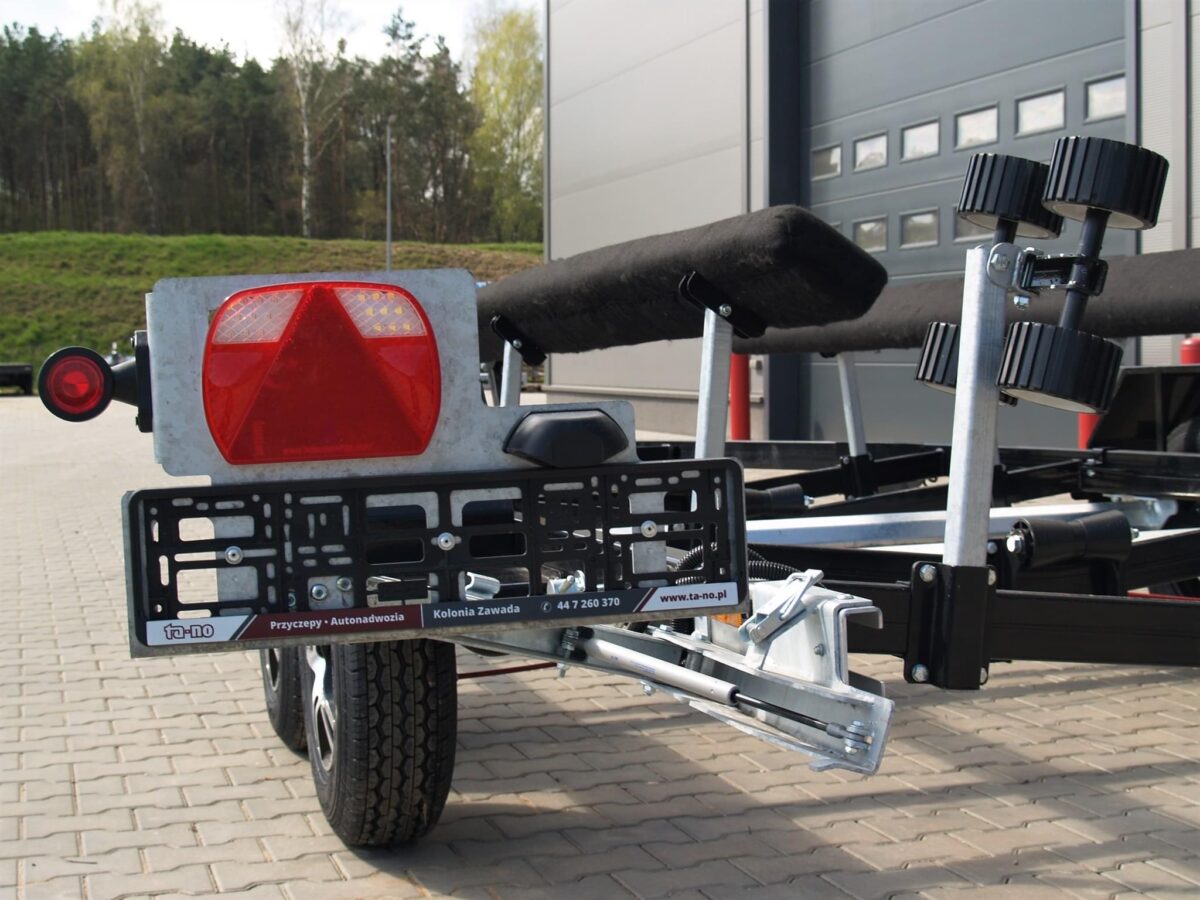 Alberni 7,5m venetraileri PRO-5820