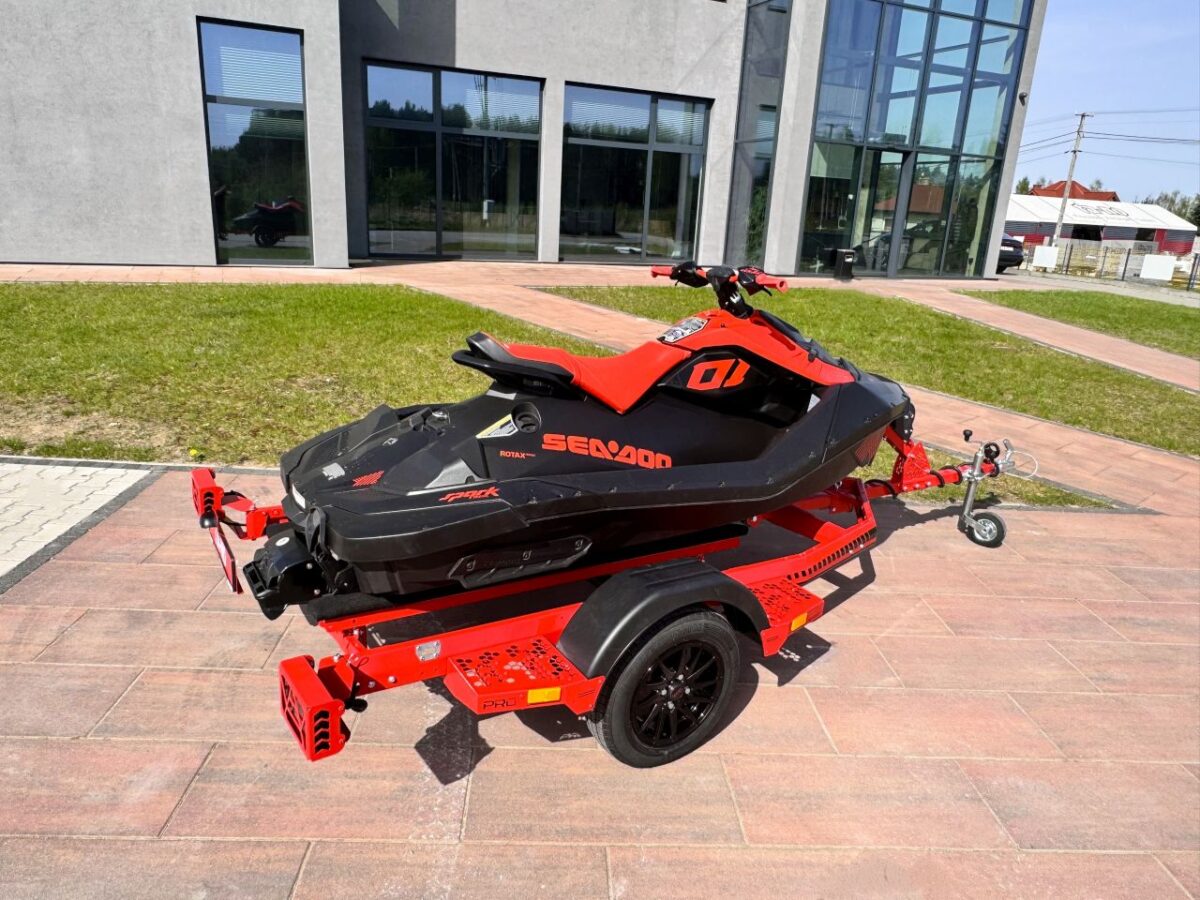 Jetti traileri PRO-9681
