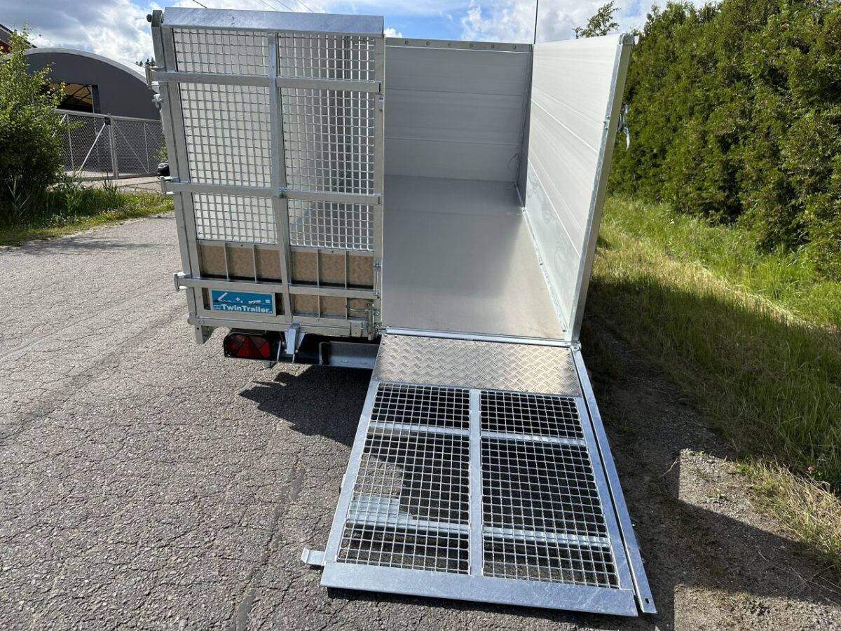 TwinTrailer 402 192 3500 2 -5985