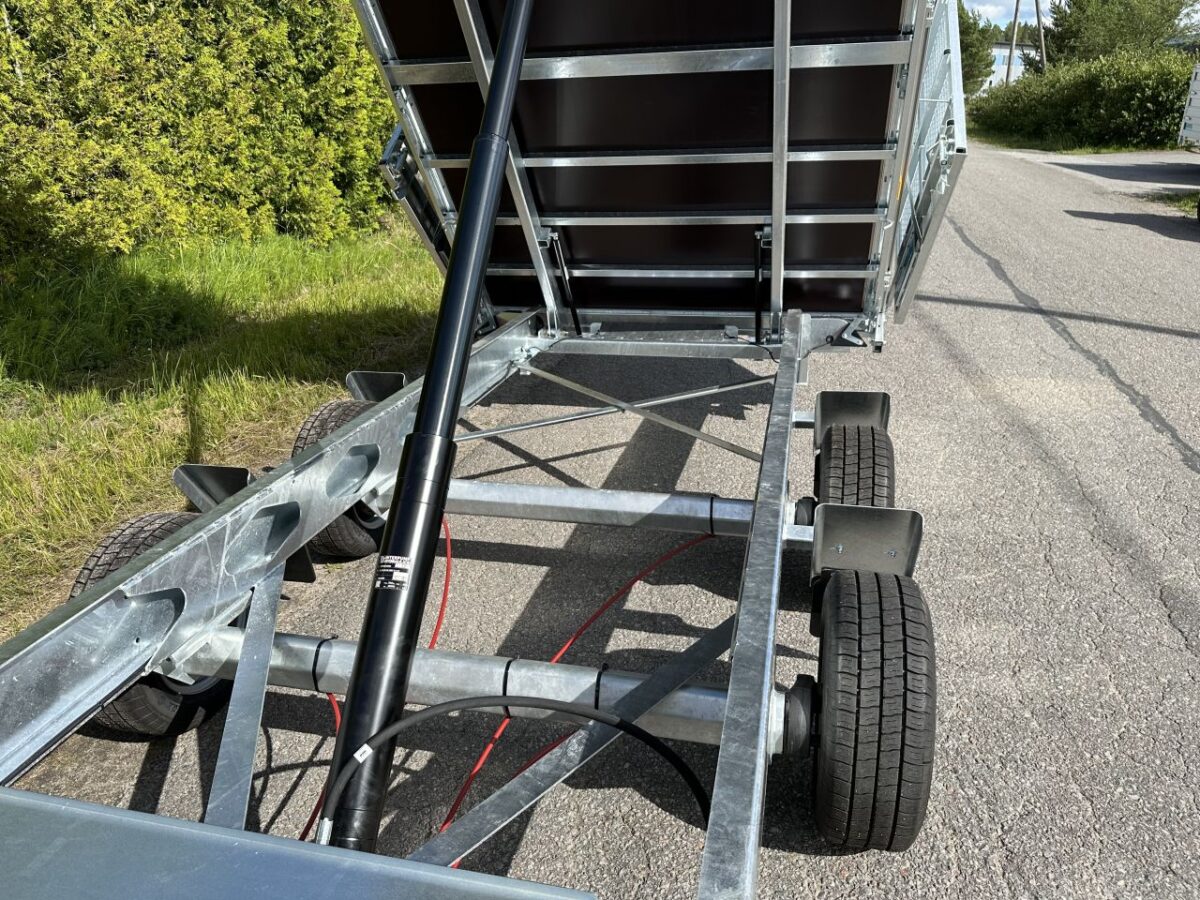 TwinTrailer 402 192 3500 2 -5987