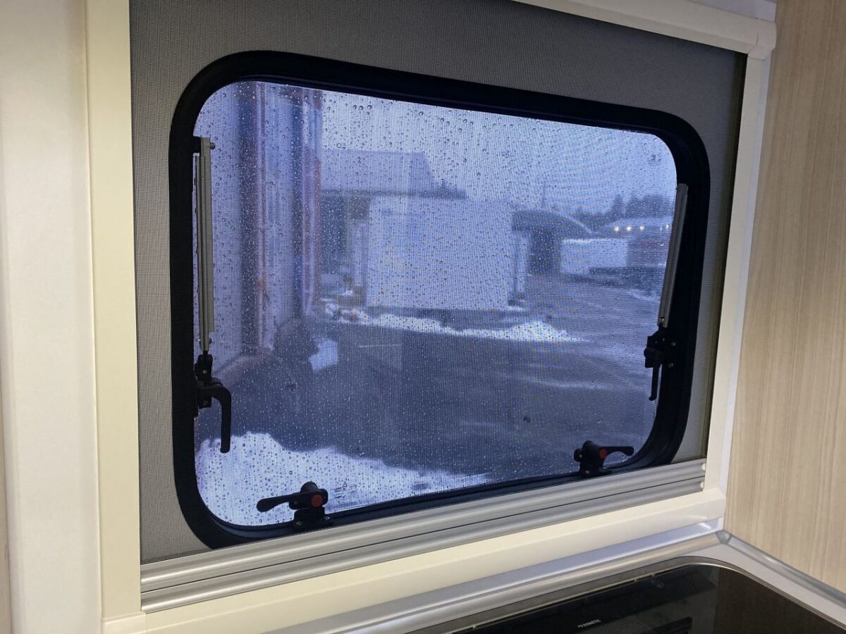 Alberni Caravan 600 BIG-6580