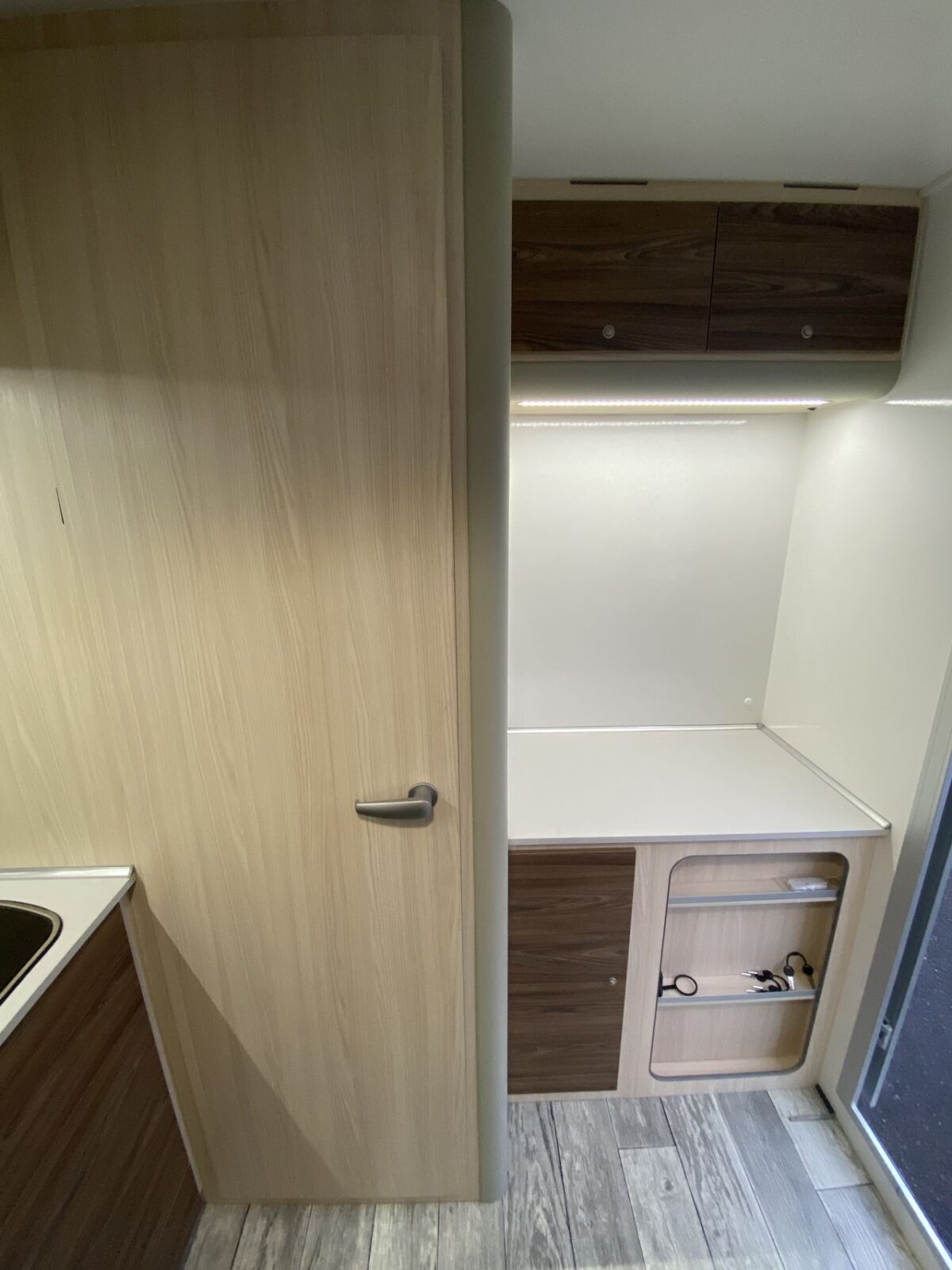 Alberni Caravan 600 BIG-6574