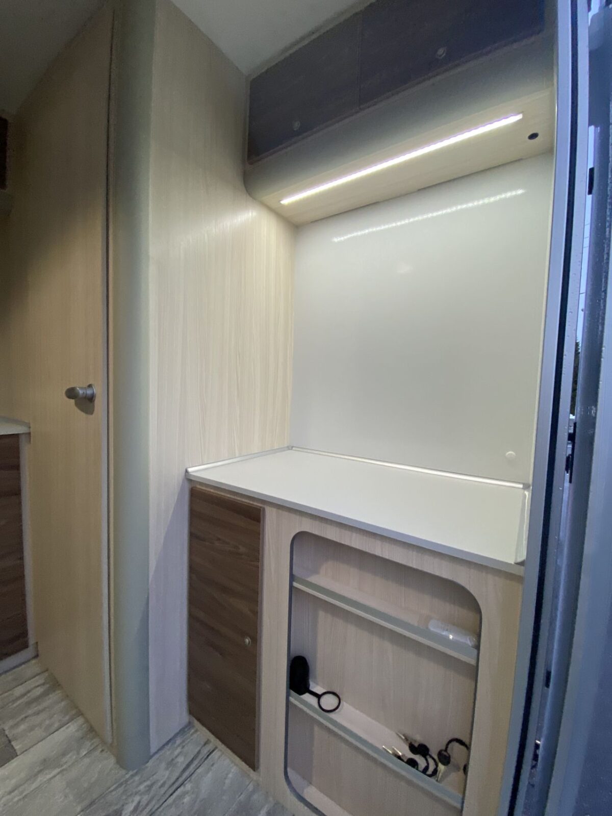 Alberni Caravan 600 BIG-6571