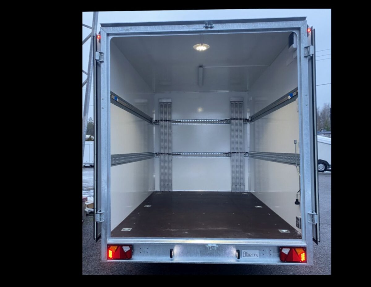 Alberni Caravan 600 BIG-6594