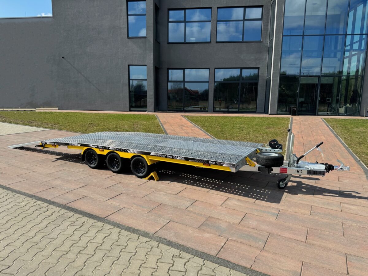 Alberni Scorpio 5 m-9474
