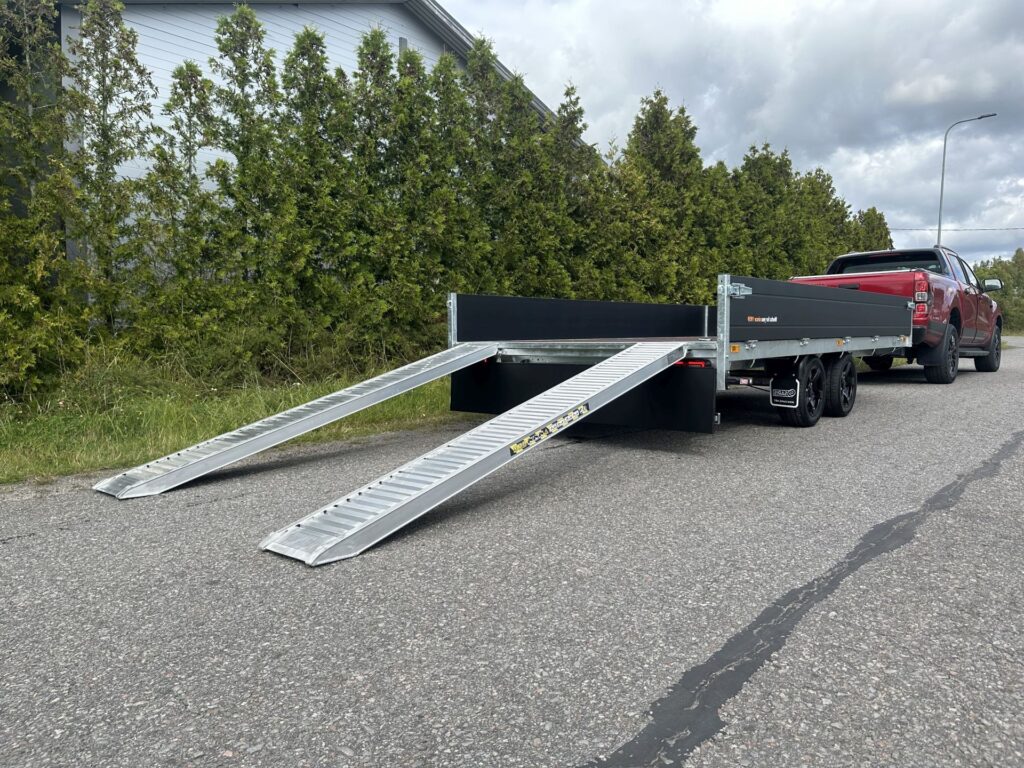 Saris PL Lavetti perävaunu 406 x 204 2700kg alumiini rampit