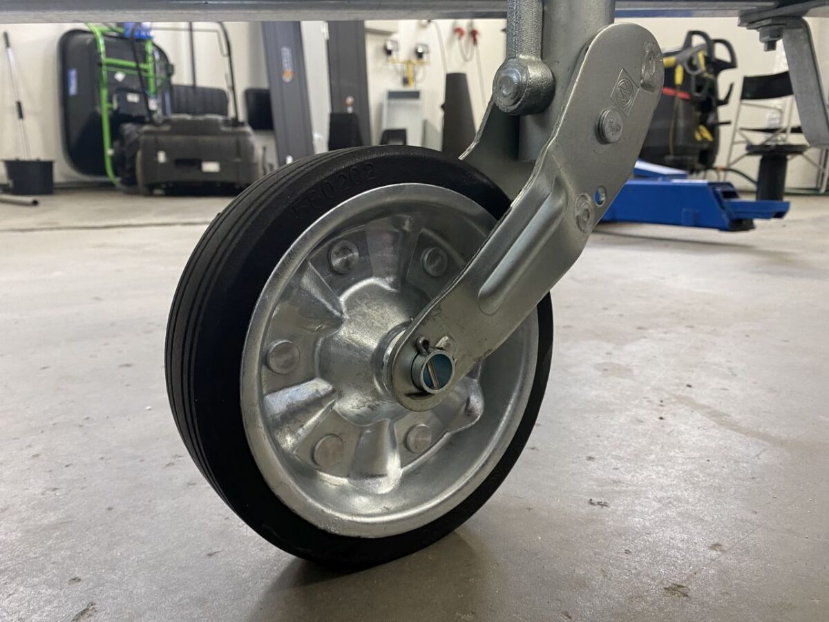 Saris PL 406x204 2700kg rampit-7281
