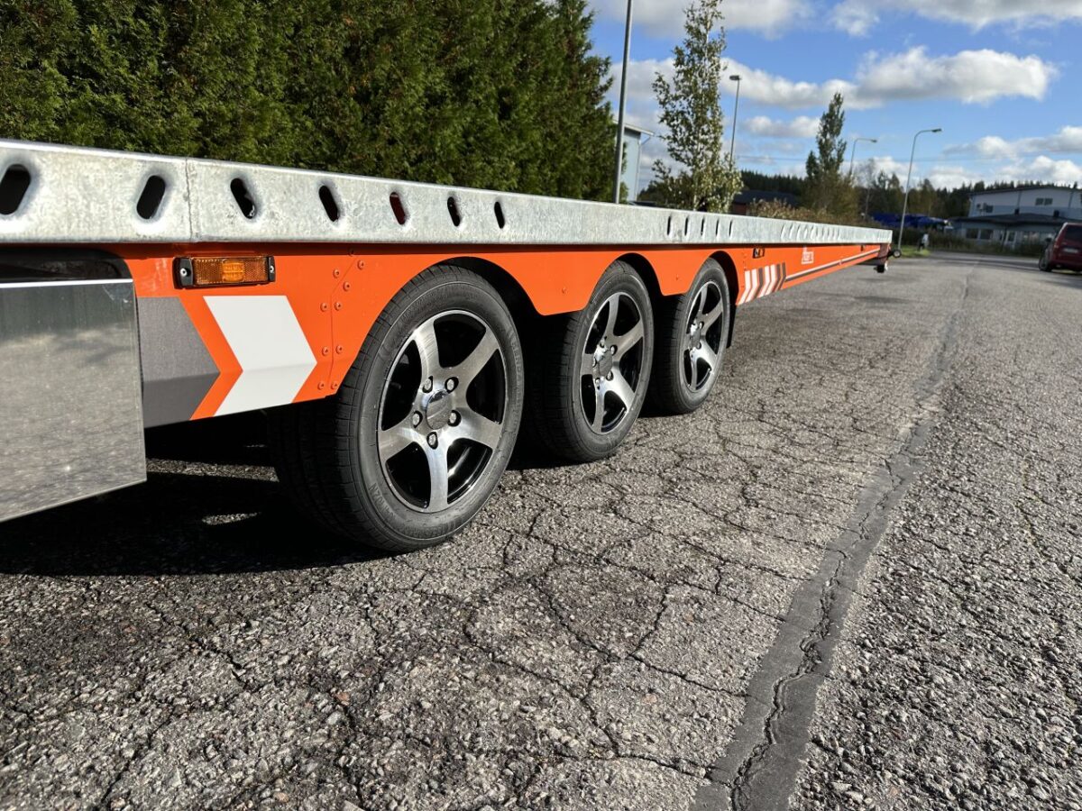 Alberni Lavettivaunu 900x250 -7474