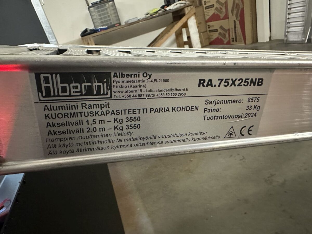 Alumiini rampit 250 cm 3550 kg-8214