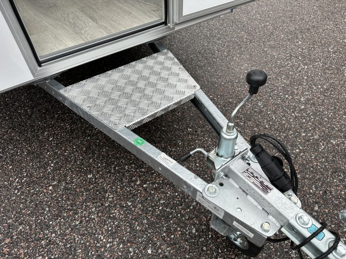 Kioski vaunu 520-9304
