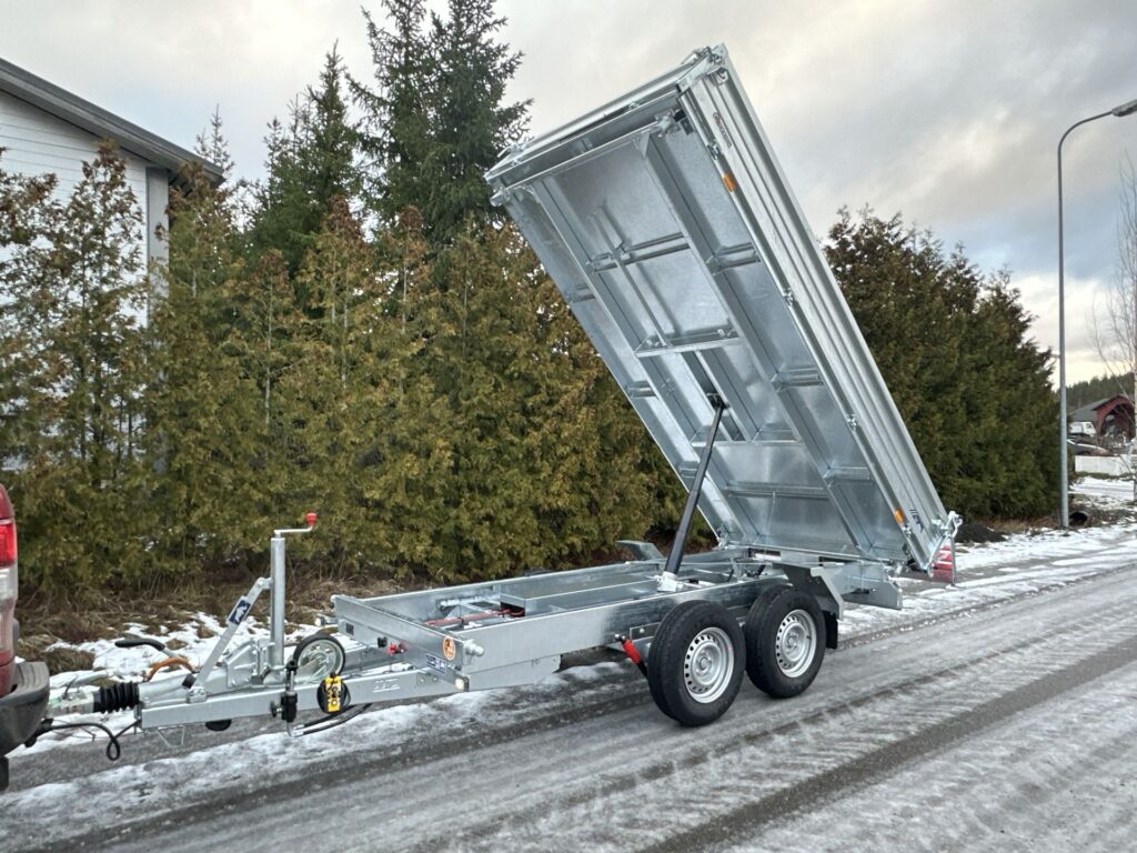 SARIS HDS kippiperävaunu 360 cm 3500 kg.