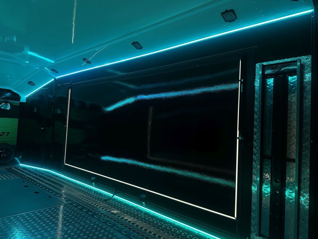 LED ovivalot Sport transporter