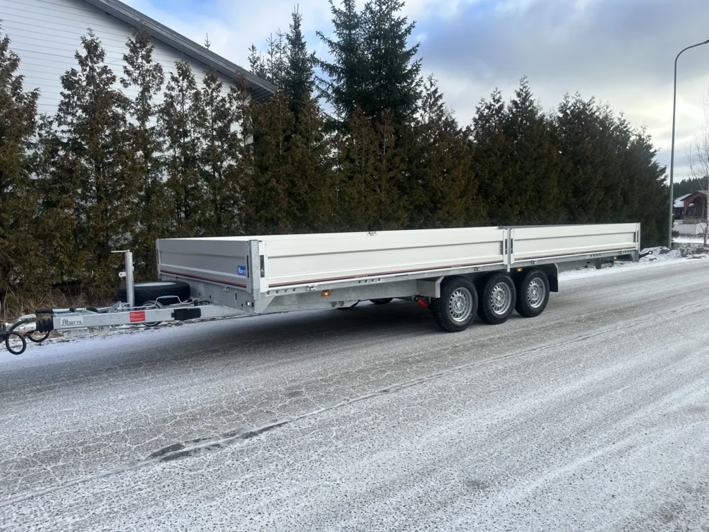 ALberni Multi Pro lavettiperävaunu 650x230 3500 kg 3x1800 kg akselit.