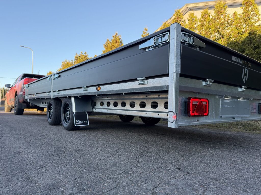 Lavetti perävaunu henra on sinun paras valintasi.