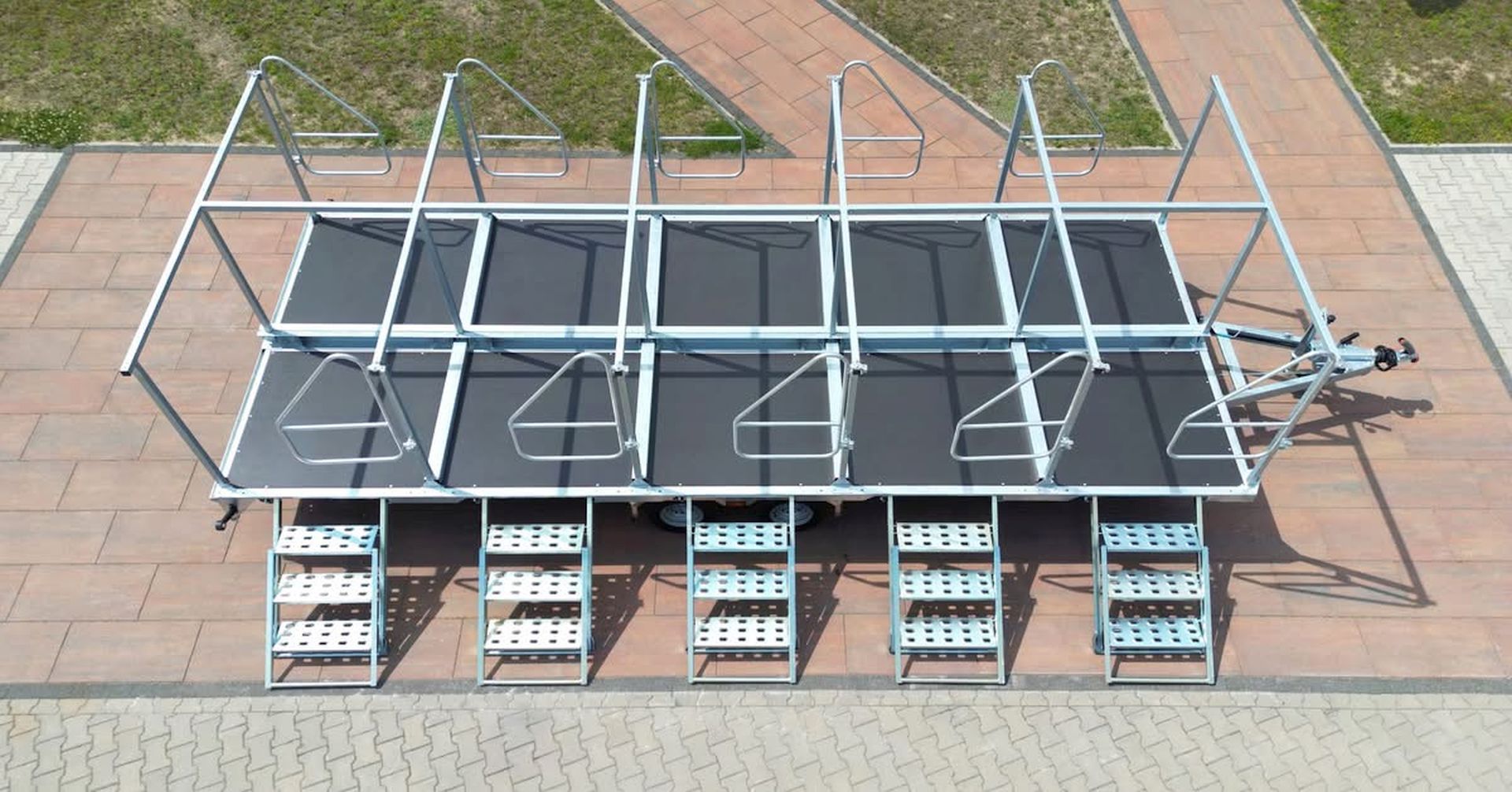 perävanu siirrettäville wc-tiloille myy alberni oy. Erikoisperävaunu.